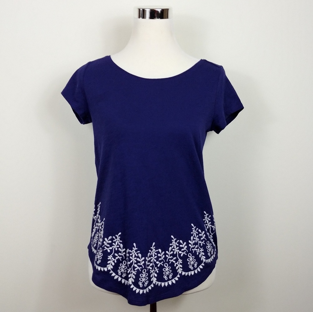🔴$5 Loft Navy Blue Shirt, White Embroidery
